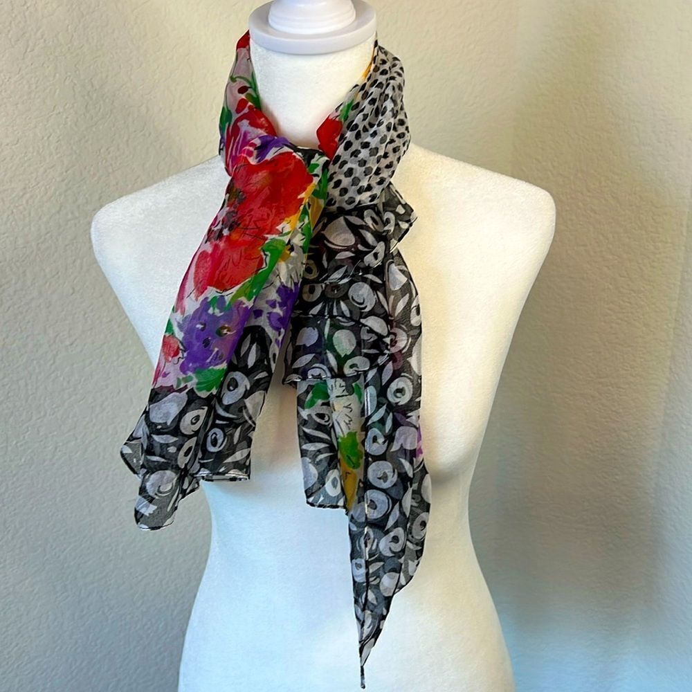 Pretty Abstract Floral Neck Scarf
